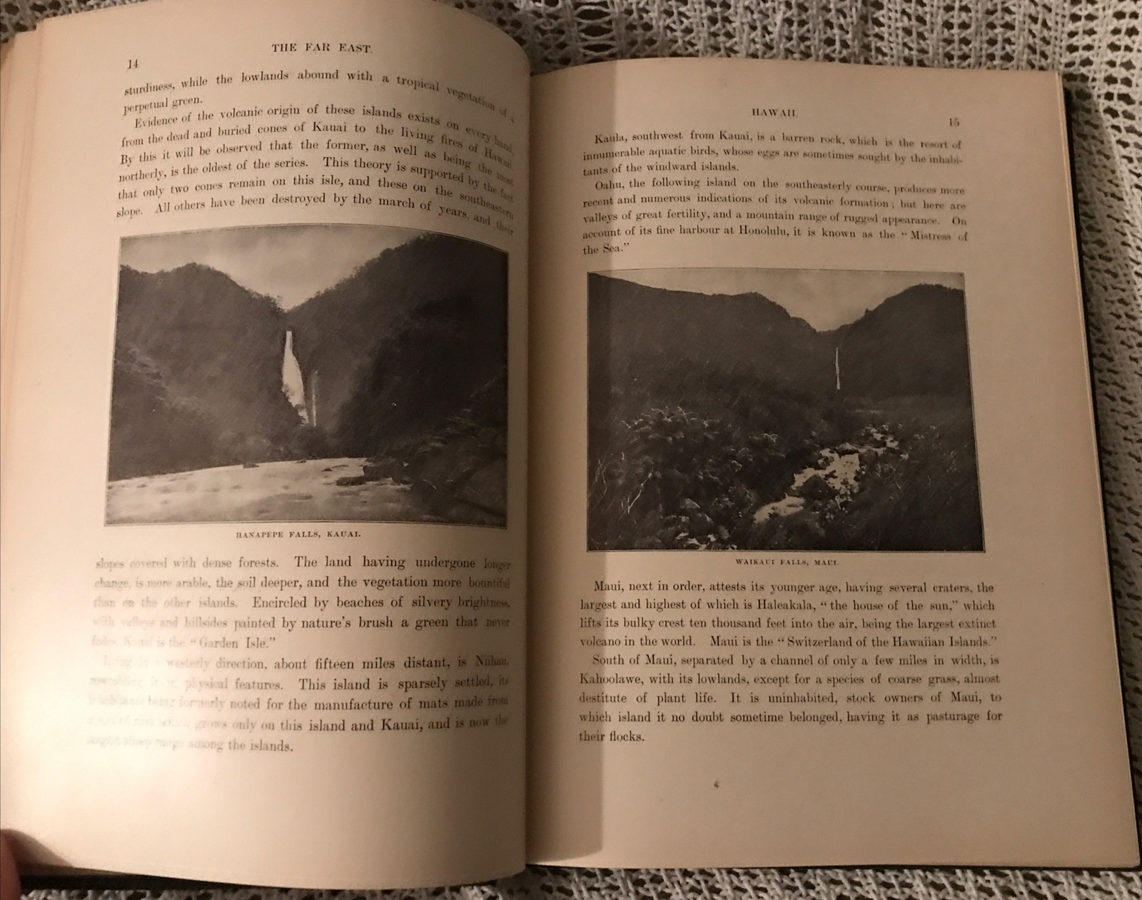 Hawaii Book 1910 The New America and The Far East. Volume 1. 193 Pages – VG