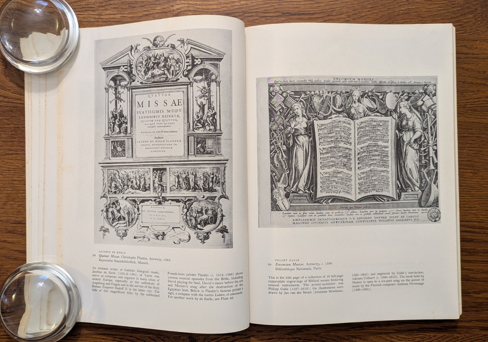 Pictorial and Decorative Title Pages: 201 Examples from 1500-1800 Fraenkel