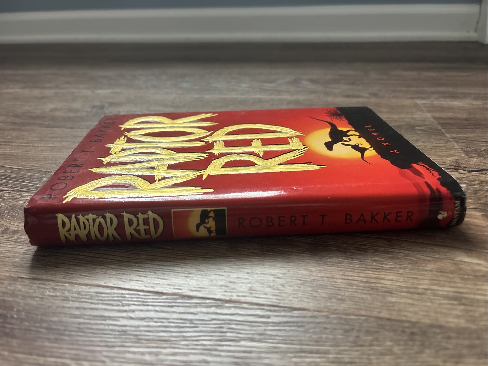 Raptor Red Robert T. Bakker HCDJ 1st Print 1st Edition 1995 Bantam – T1205