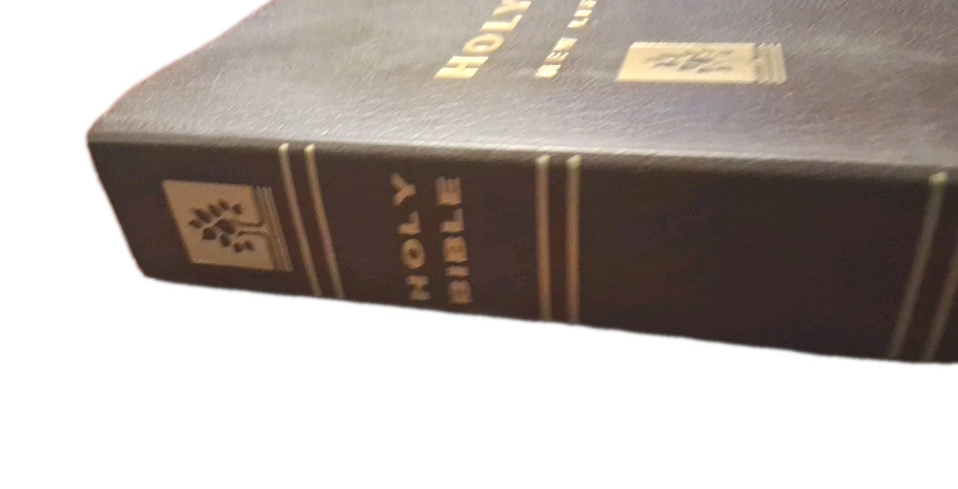 HOLY BIBLE ~ NEW LIFE VERSION 1986 Victor Books Brown Softcover 5th Print