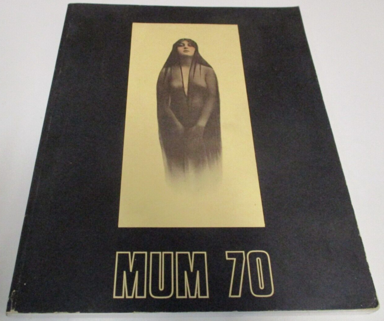 Melbourne University Magazine – Plus Bonus Record and Poster – 112 Pages – 1970