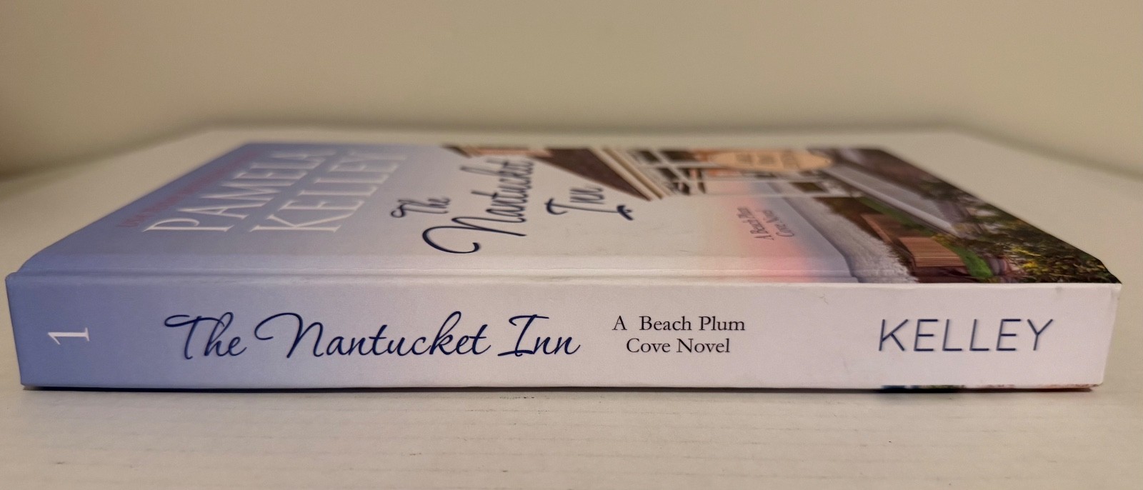 The Nantucket Inn by: Pamela Kelley, Large Print Edition – Hardcover – Pristine