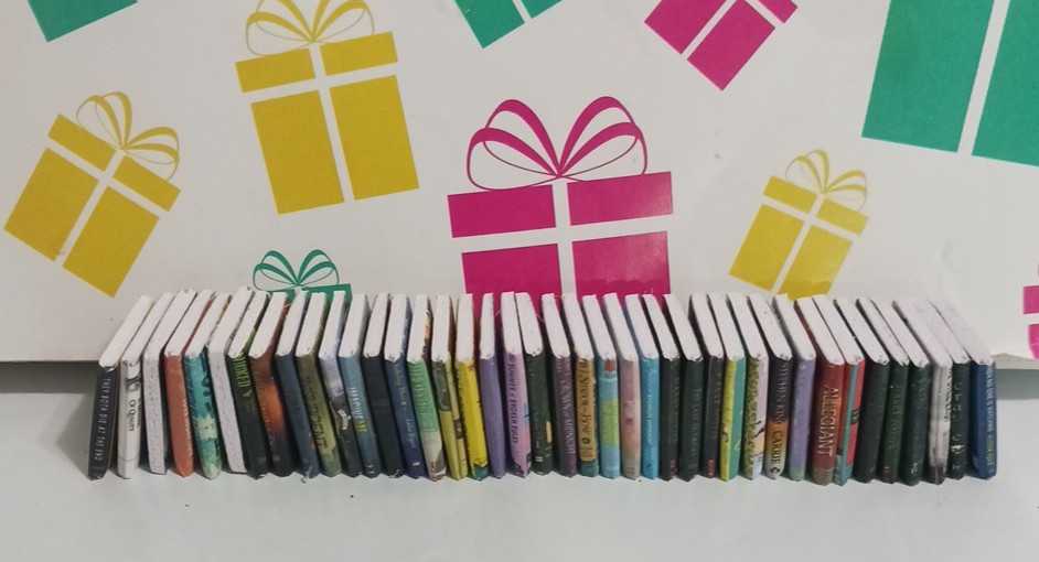 Doll house books 1:12 scale mini books 40 Cute tiny miniature book 3/4″ x 5/8″
