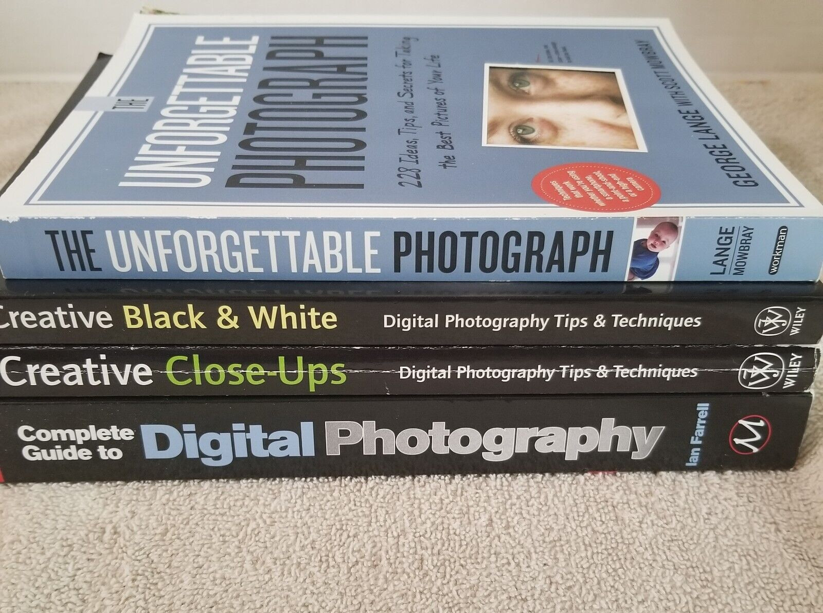 Lot of 4 Digital Photography Guide Books Black & White Creative Close Ups