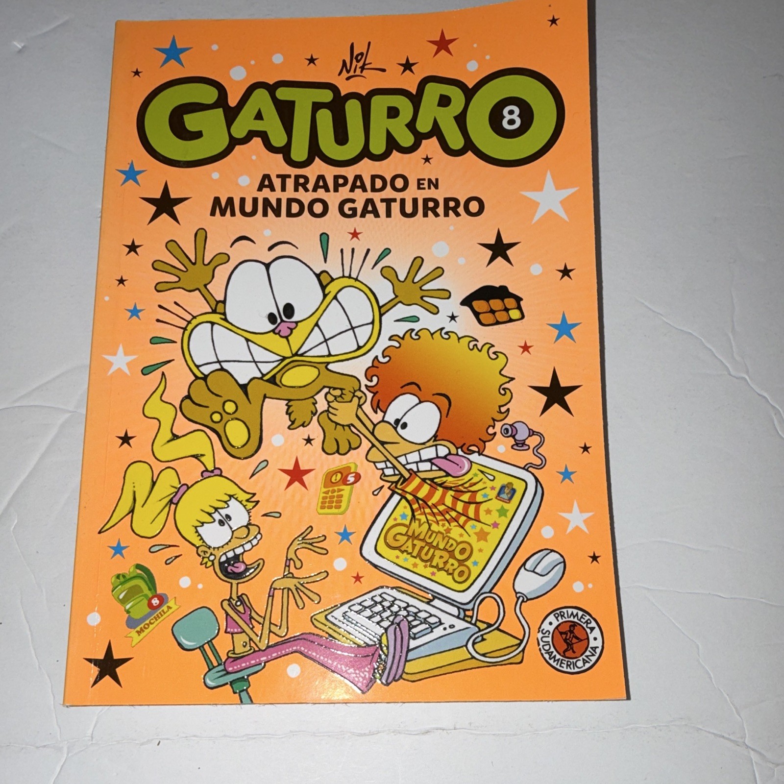Gaturro Nik Gaturro 8: Atrapado en Mundo Gaturro Paperback Spanish Ages 9-12