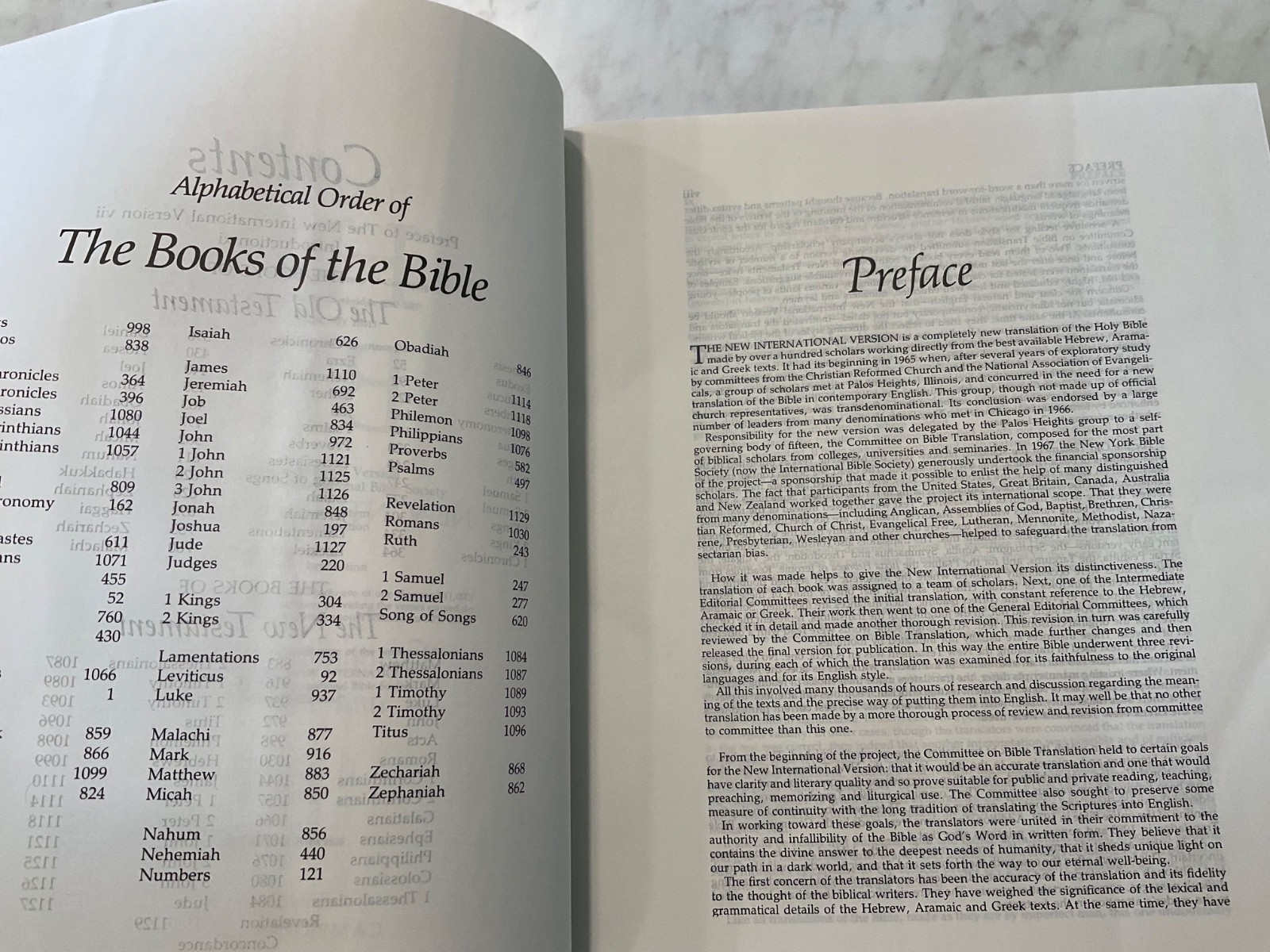 NIV Wide Margin Reference Bible Cambridge Hardcover Text 1984