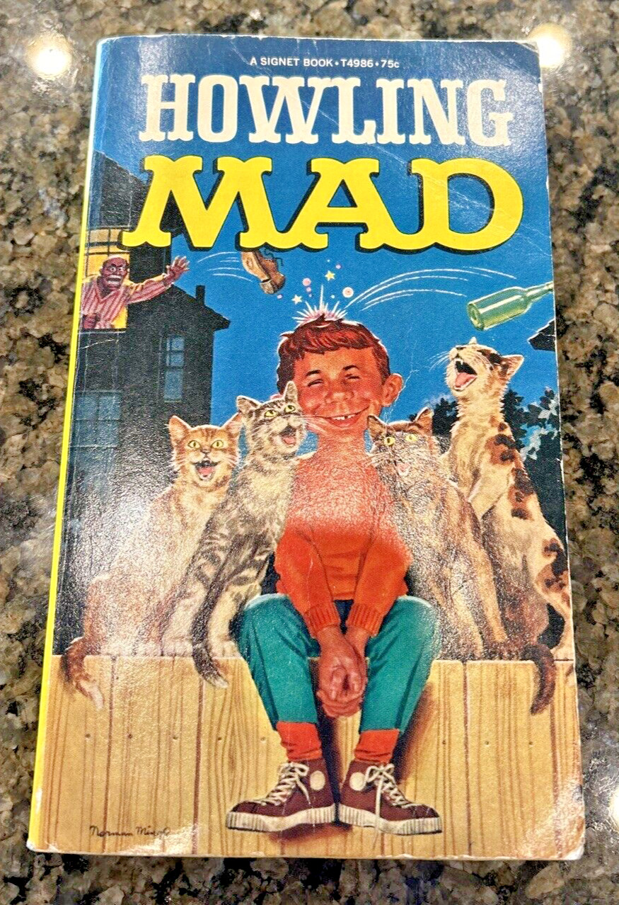 Howling Mad, Signet Book, 1st Printing 1967! William M Gaines, Alfred Feldstein