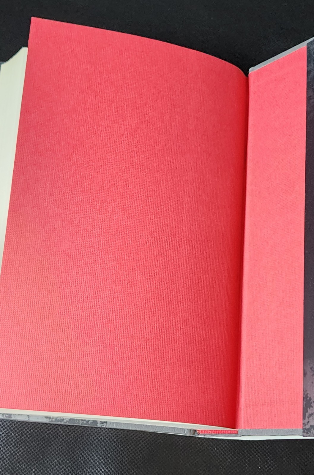 “The Hunger Games” by Suzanne Collins Hardcover Excellent Condition