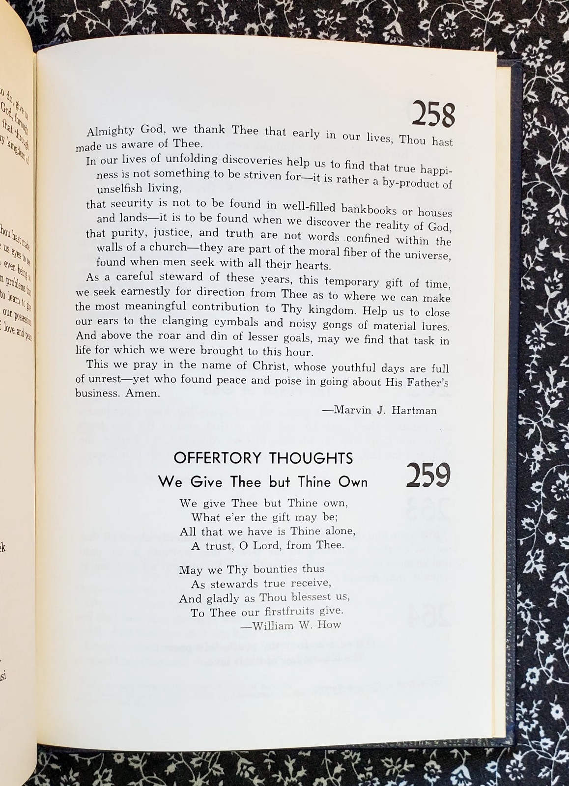 When Youth Sing, The Warner Press, Gospel Trumpet Company, 1961, HC
