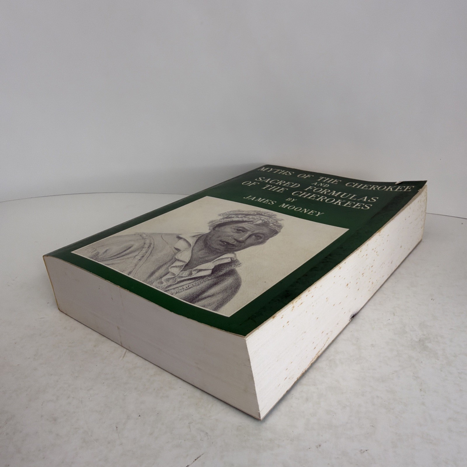 Myths of the Cherokee and Sacred Formulas of the Cherokees James Mooney 1982 PB