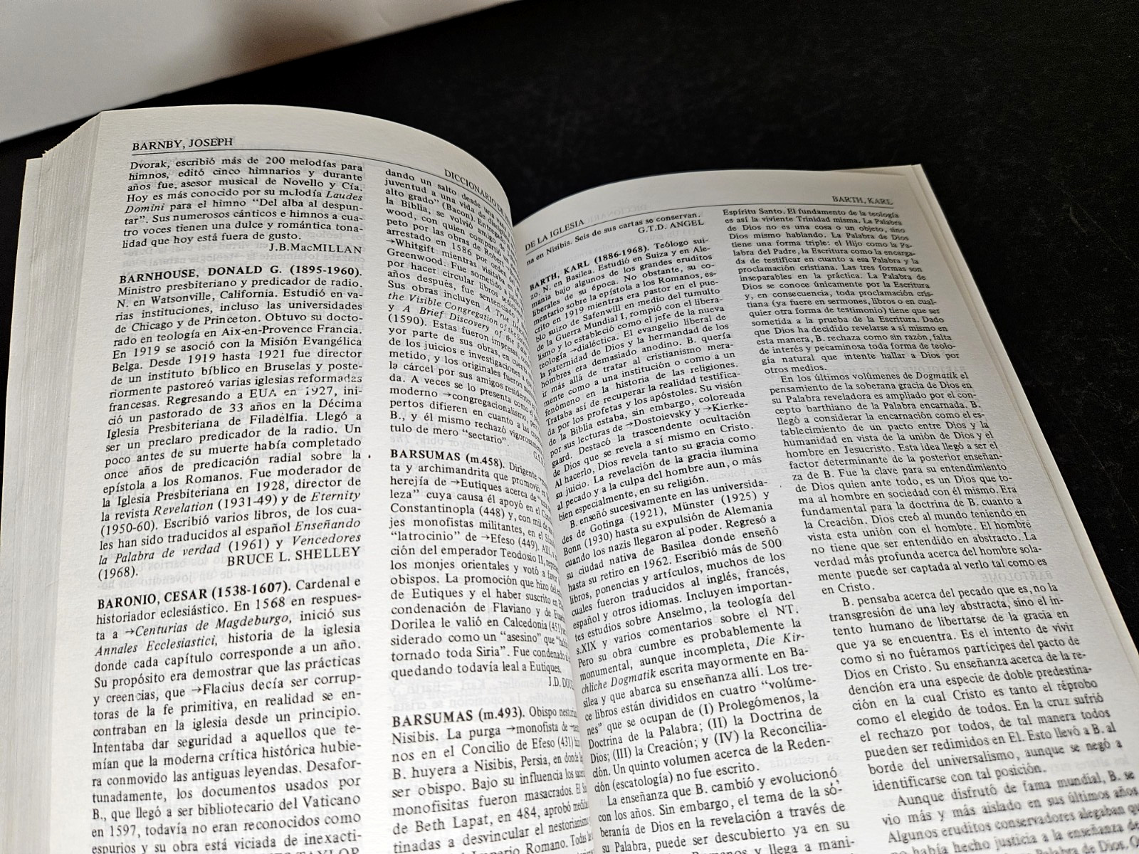 Diccionario Historia de la Iglesia by Nelson – Spanish Edition, 1989 Caribe HB