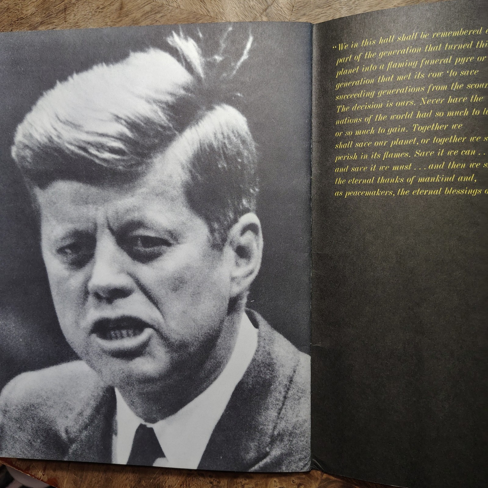 1960’s The Words Of John F Kennedy Max the Printer Robert Willis 24pg Brochure