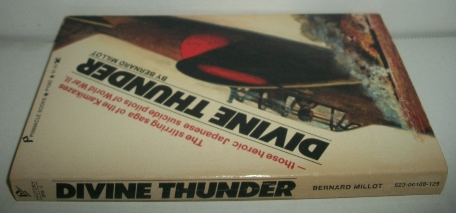 Divine Thunder by Bernard Millot WW2 index true 1st 1972 Pinnacle P108Z $1.25 VG
