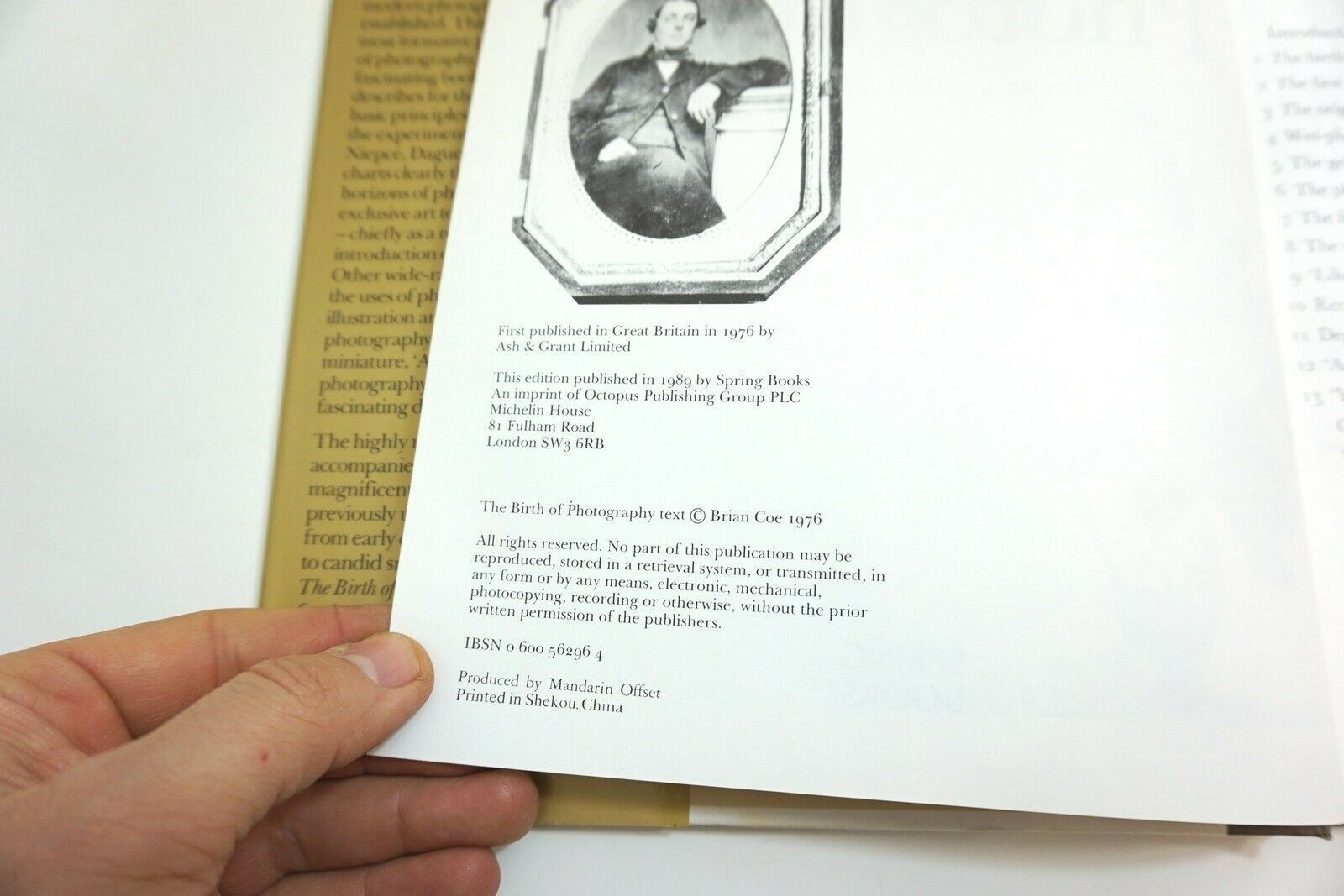 1989 THE BIRTH OF PHOTOGRAPHY 1800-1900 BY BRIAN COE DJ HARDBACK BOOK