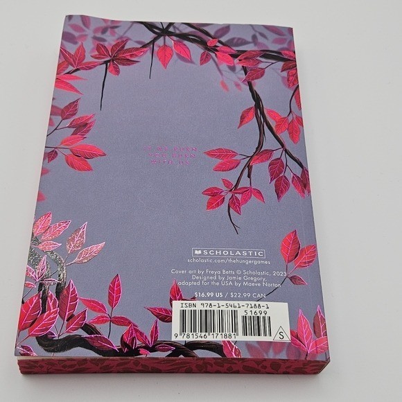 The Hunger Games trilogy paperback deluxe edition