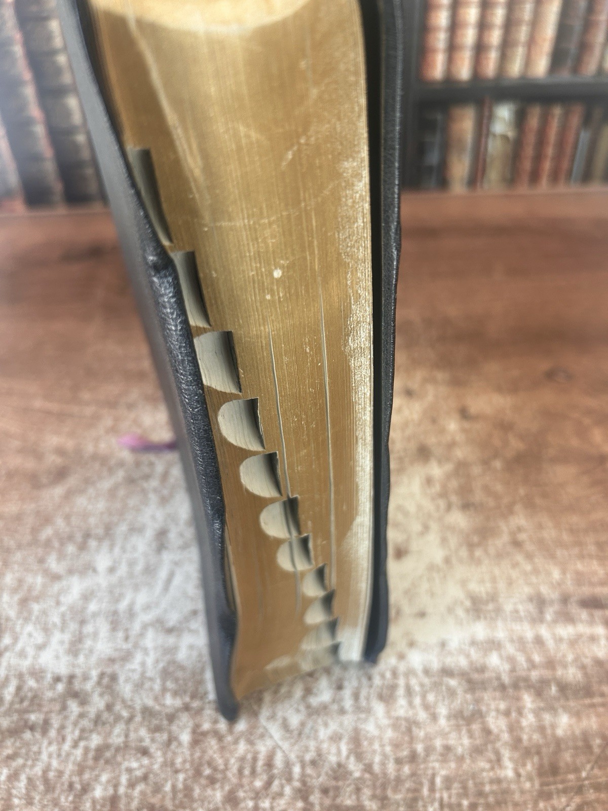 Nave’s Topical Bible KJV Black Leather Bound Gold Embossed Thumb Index 1962