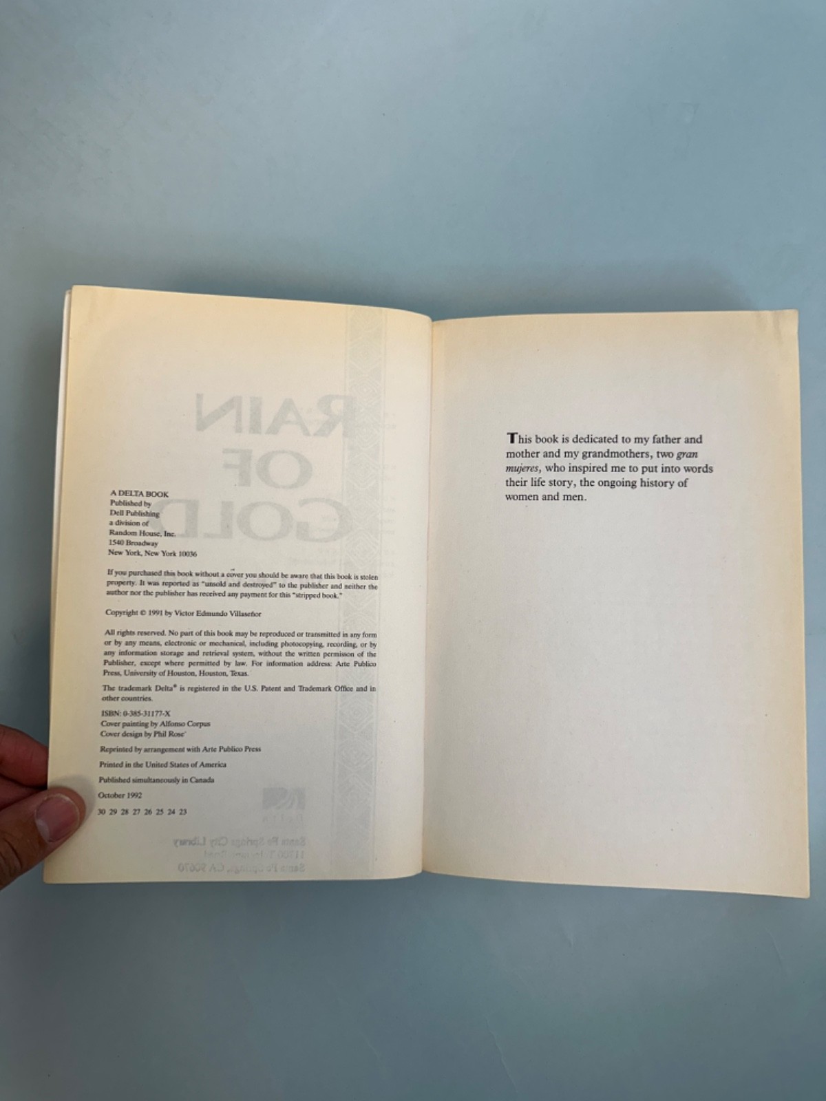 Rain Of Gold book by Victor Villasenor