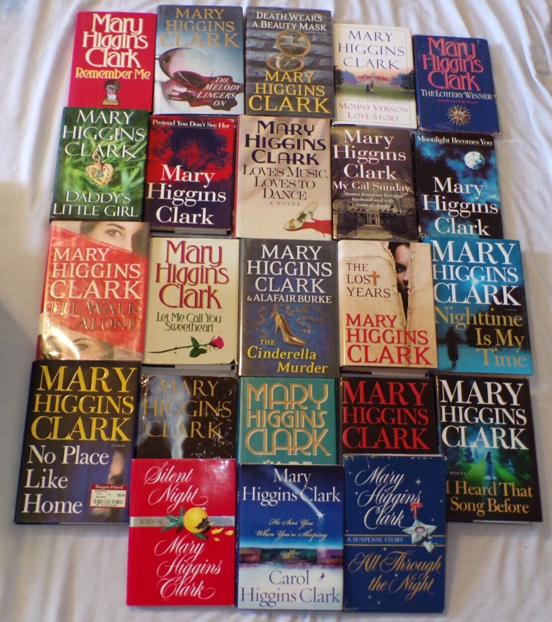 Lot 23 Mary Higgins Clark Books HB Daddy’s Little Girl Silent Night 1st Editions