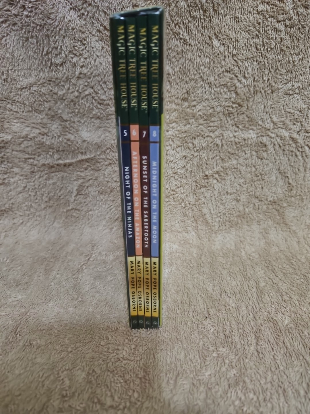 Magic Tree House Books 5-8 Boxed Set by Mary Pope Osborne (2002, Uk-Trade Paper)