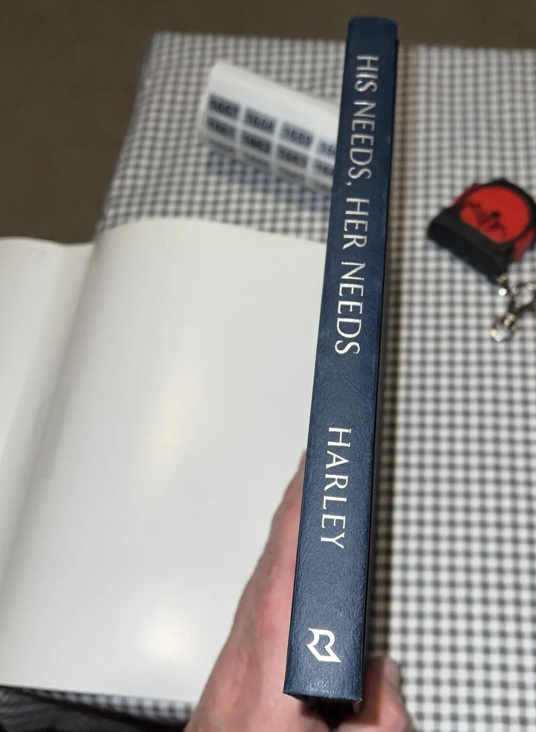 His Needs, Her Needs: Building an Affair 2009