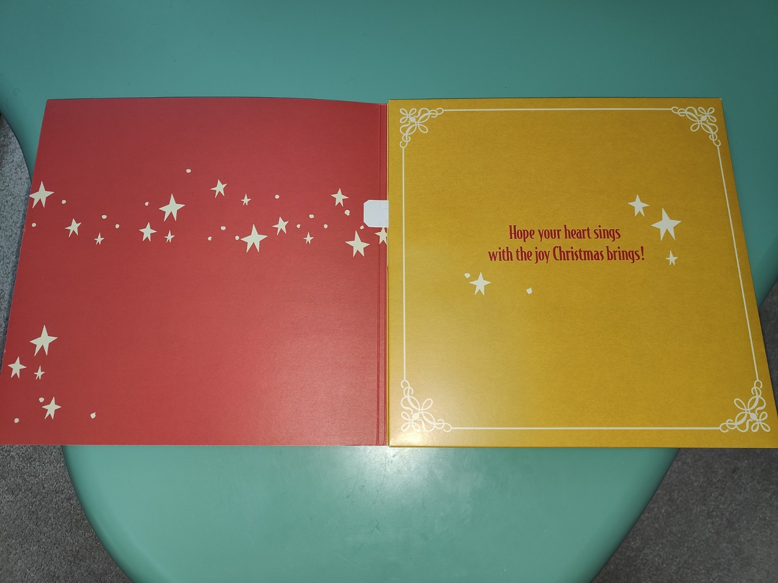 Peanuts Book – Christmas is Together-Time (2012) – Bonus Giant Xmas Card