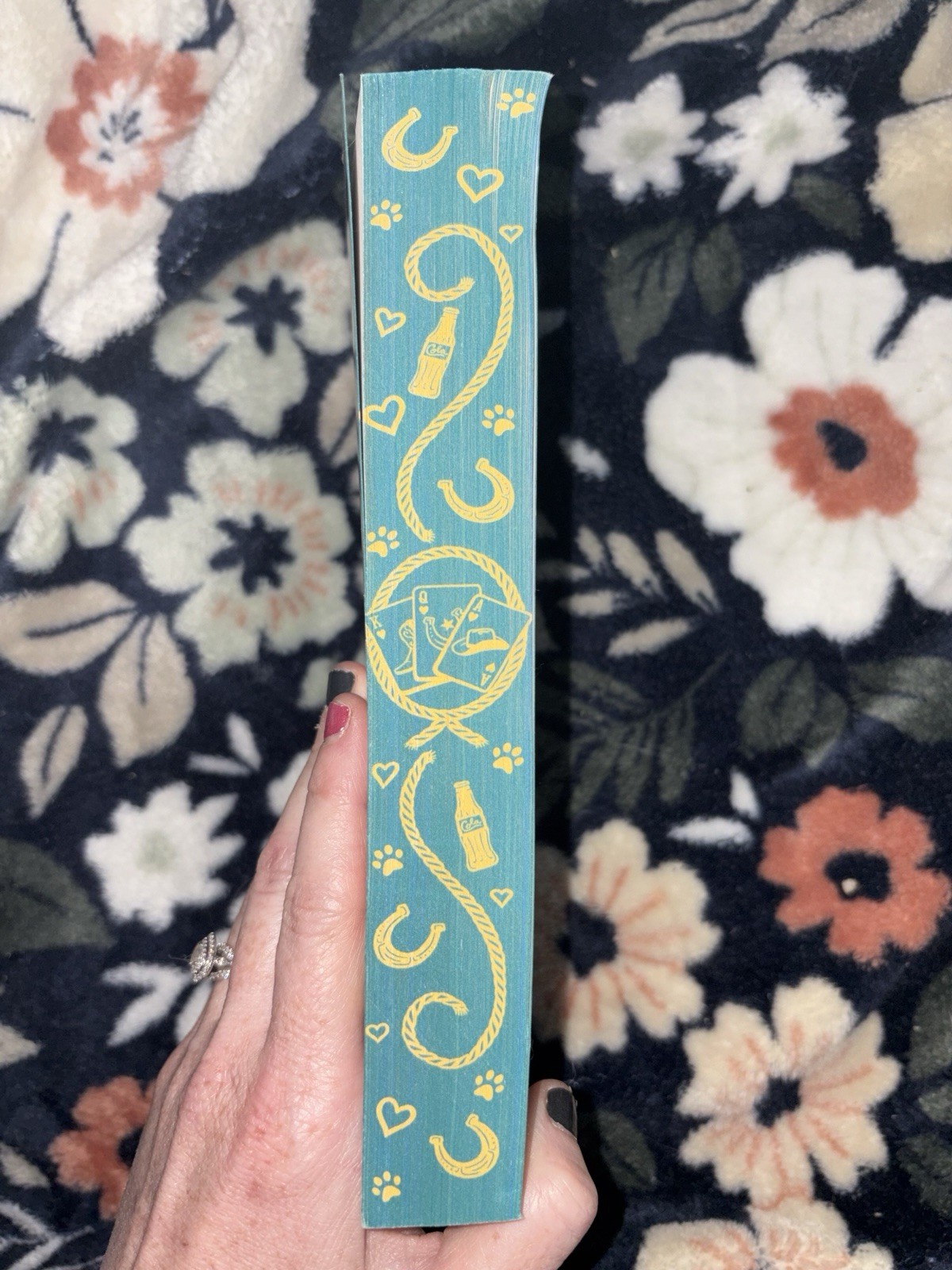 TWO Deluxe Edition. OOP. Sprayed Edges. Collectible. Great Condition