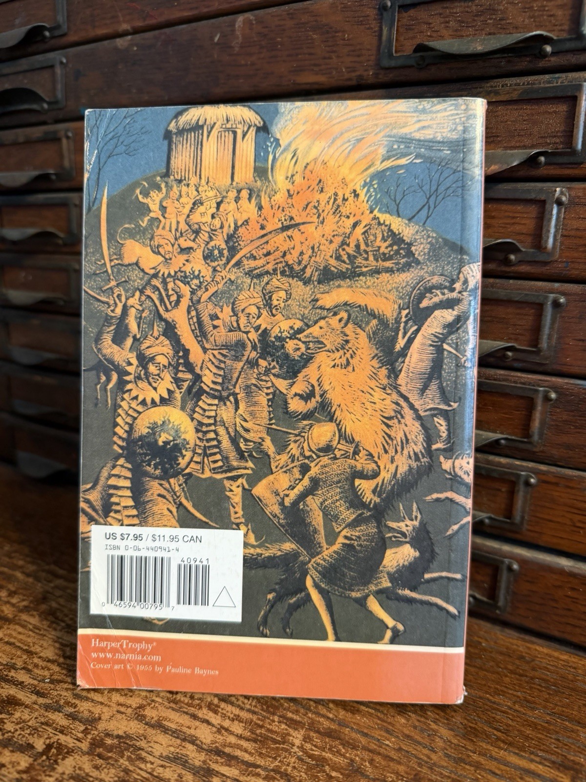 Lot 7: The Chronicles of Narnia Full-Color Collector’s Edition Complete Set Lion