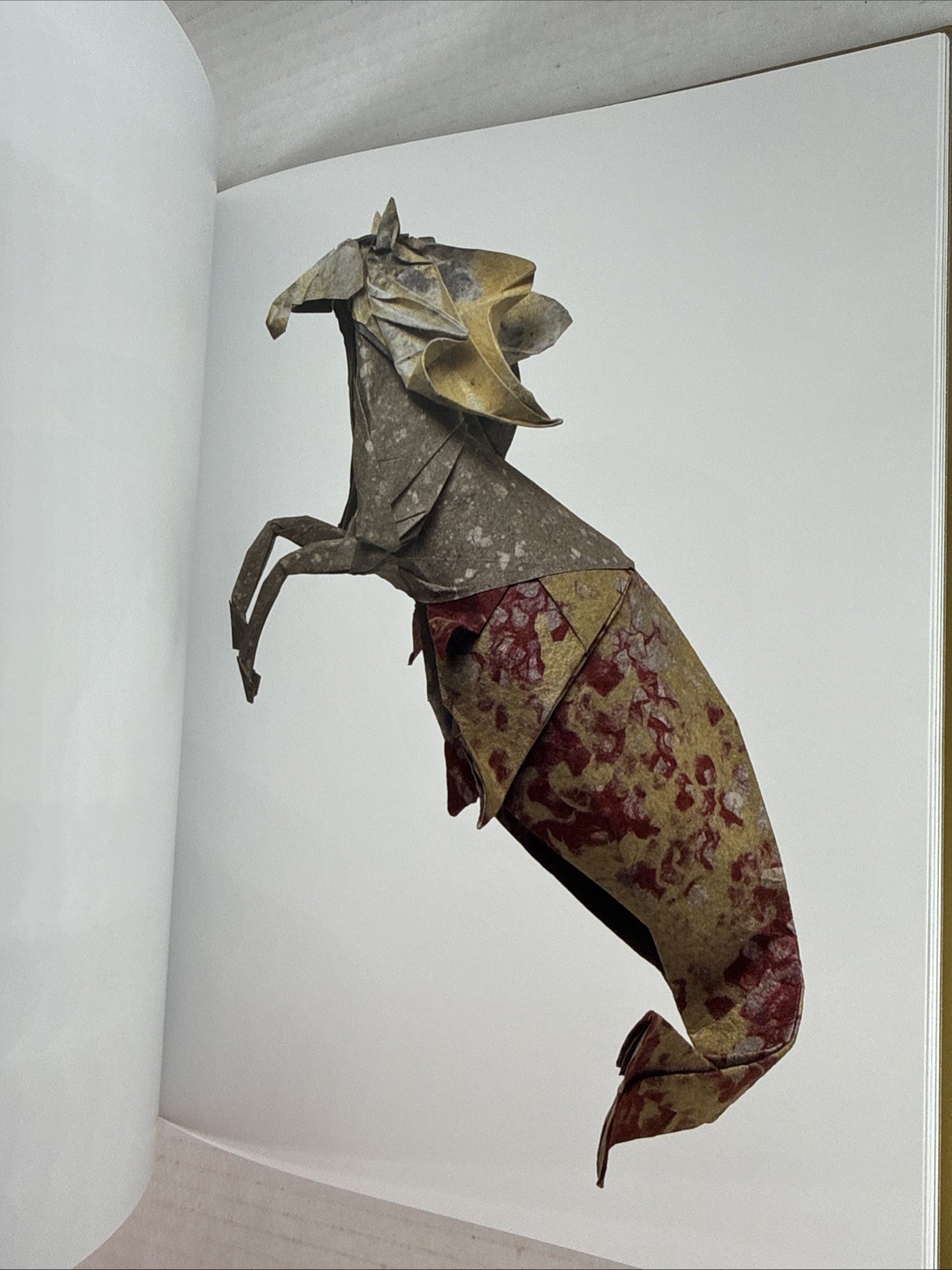 ORIGAMI MASTERWORKS 2003 MINGEI INT MUSEUM, 159 PAGES BEAUTIFUL PIECES, ￼￼￼