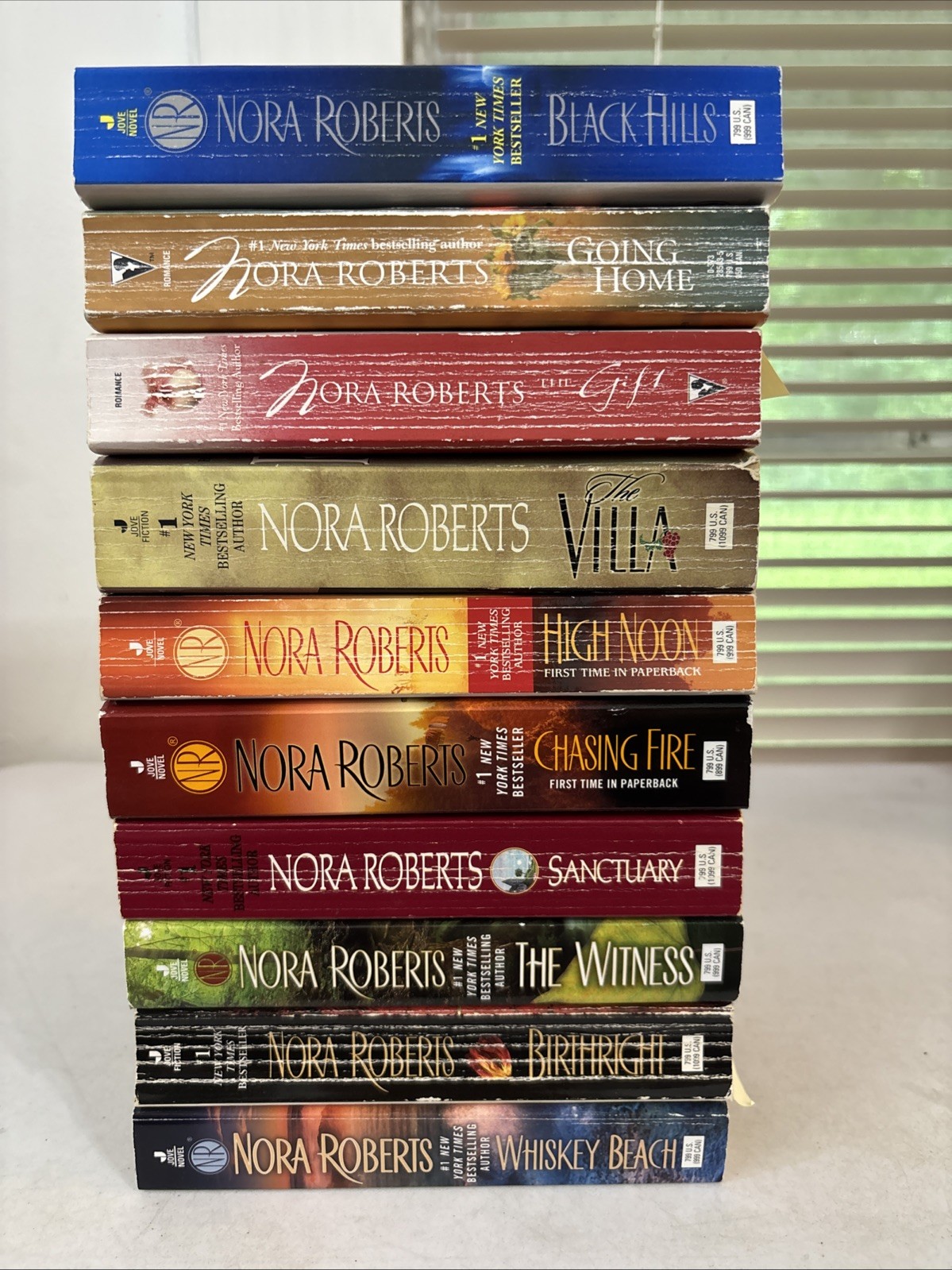 Lot of 10 – Nora Roberts – Stand Alone Novels – Paperbacks – Free Shipping