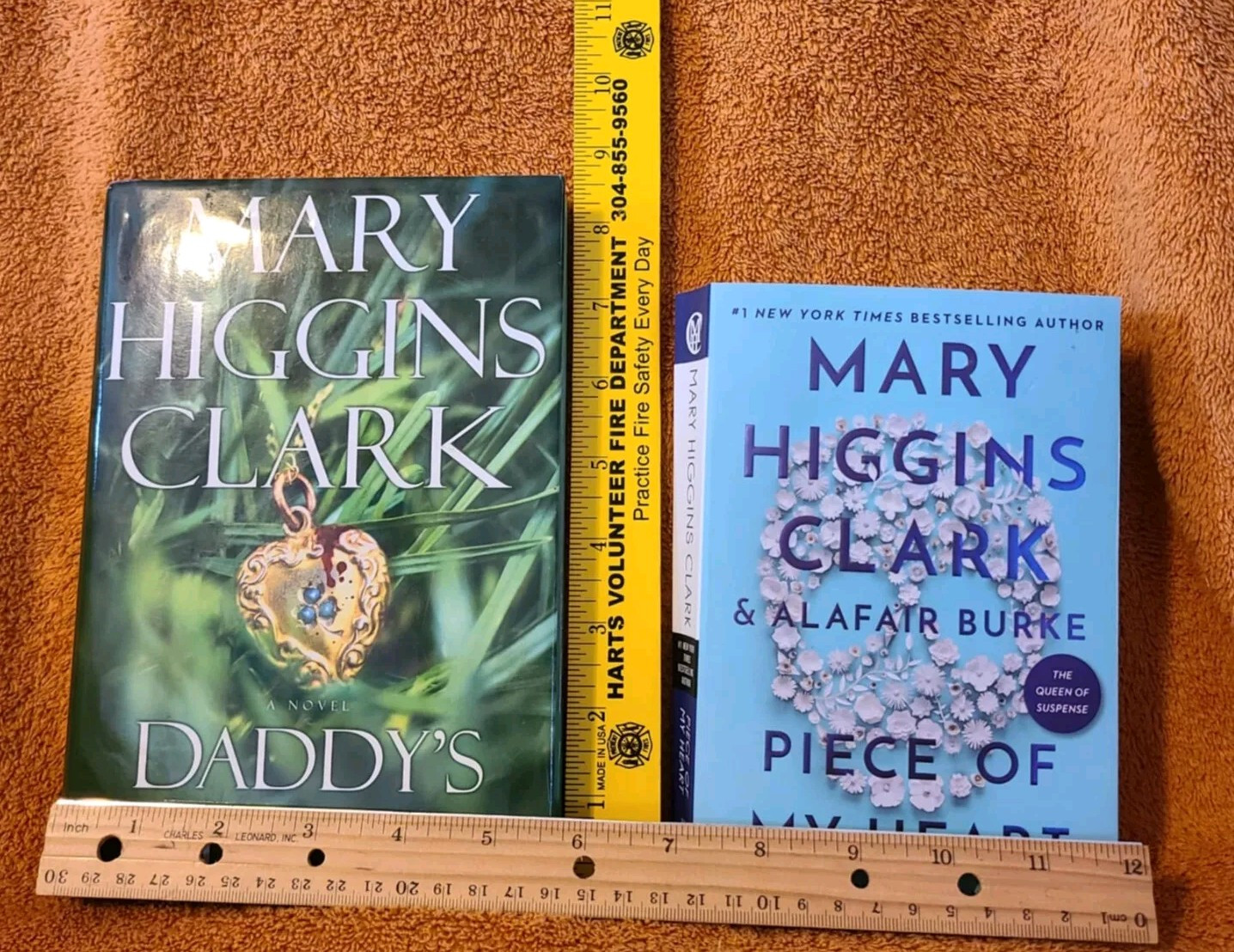 Mary Higgins Clark Lot Of 2 Books Daddy’s Little Girl HC & Piece Of My Heart PB