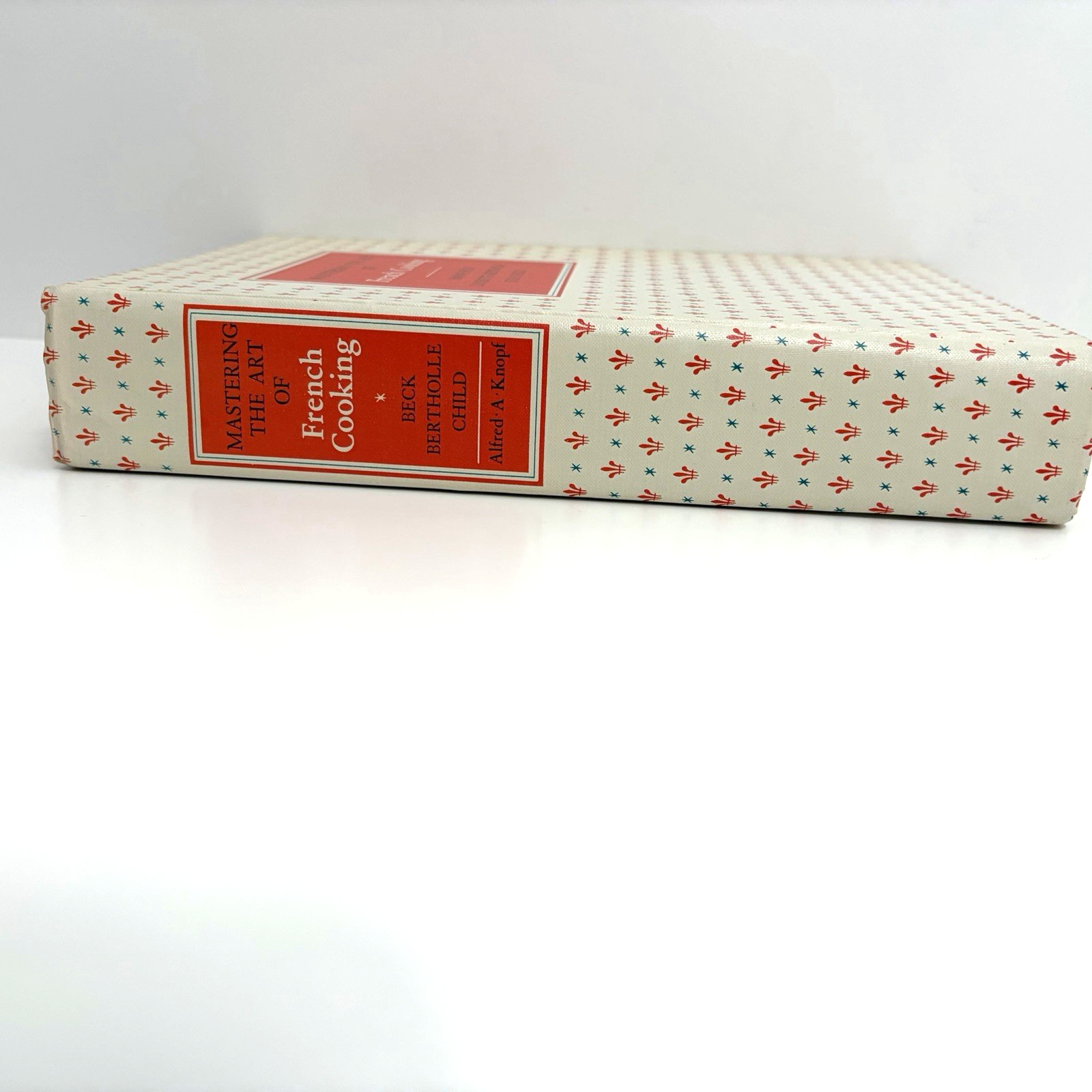 Julia Child Mastering The Art of French Cooking Aug 1965 10th Printing No DJ VG