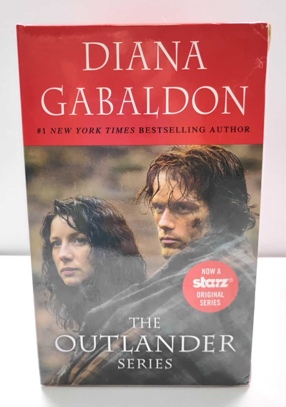 Outlander 4 Book Box Set Lot Dragonfly in Amber Voyager Drums of Autumn Gabaldon