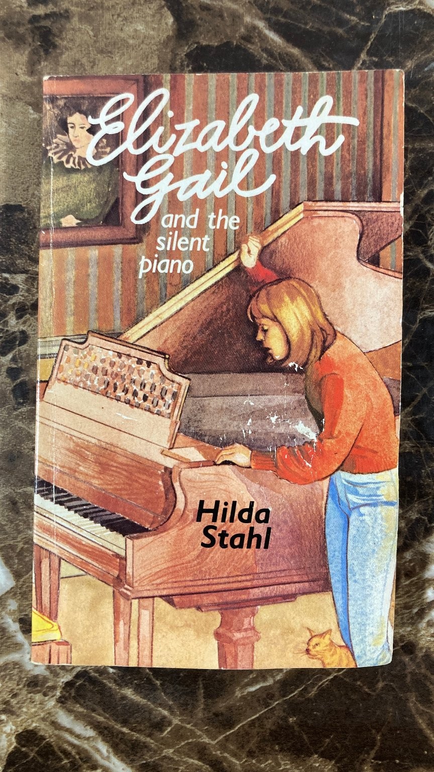 Elizabeth Gail Series 3-Book Lot Hilda Stahl Moody Press Mystery Juvenile