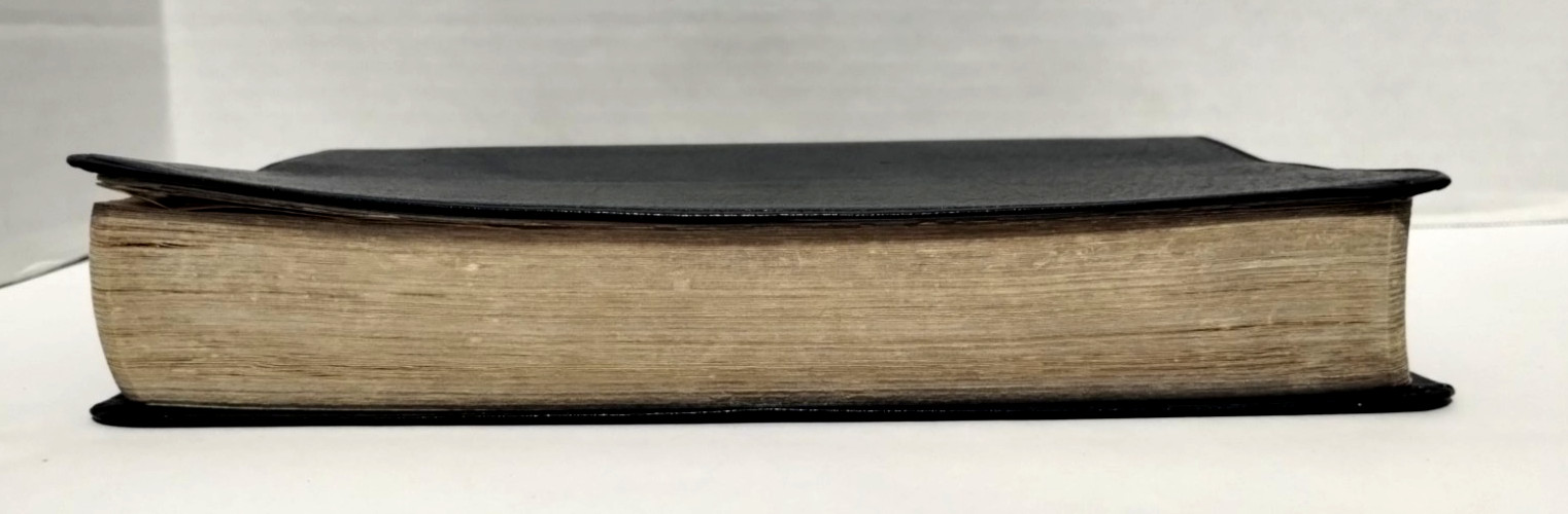The Living Insights Study Bible NIV Zondervan Bonded Leather 1996 Swindoll Navy