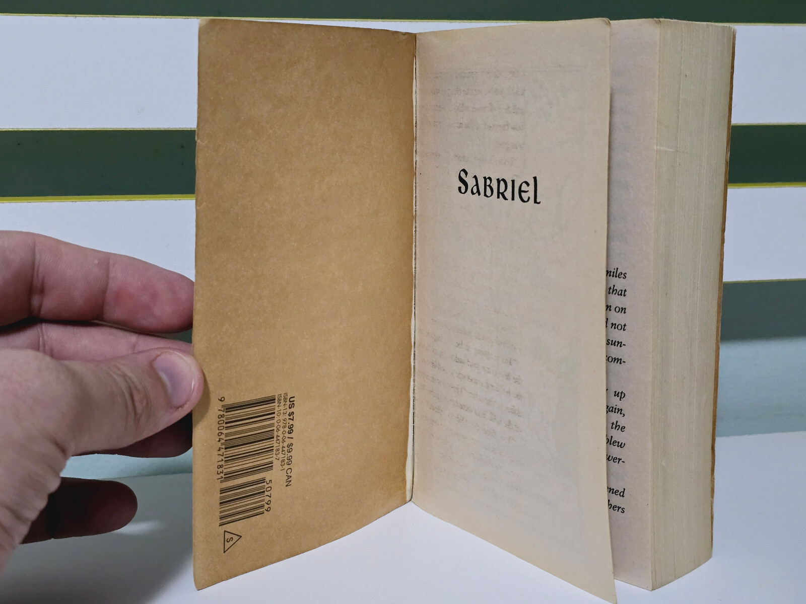 Sabriel! 1996 The Old Kingdom American Edition Fantasy Book by Garth Nix