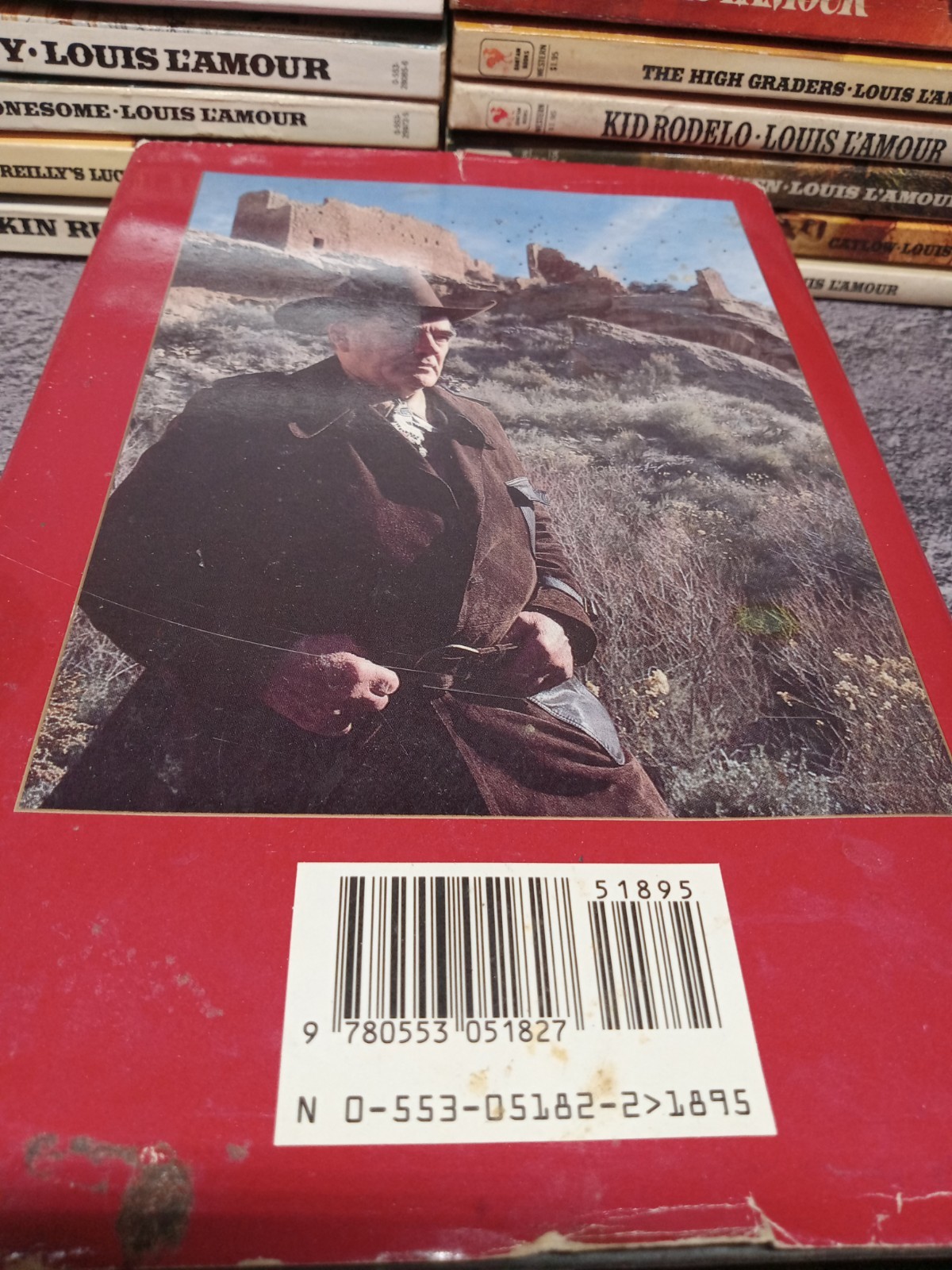 Lot of 15 And 1 Hardcover – Louis L’Amour – Mass paperbacks