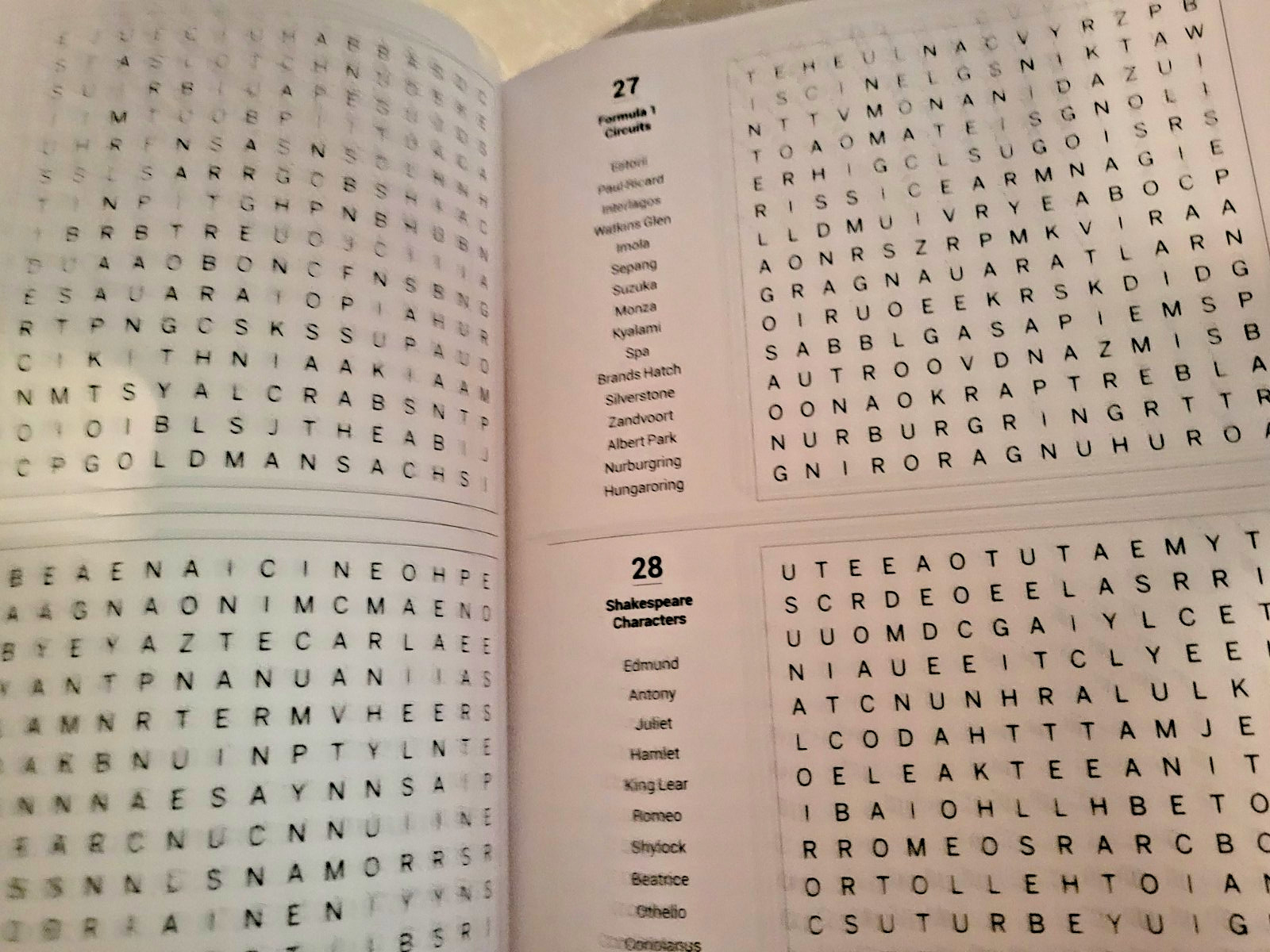 LA Times Word Search – Special Edition – 162 Themed Puzzles – Challenge & Soothe