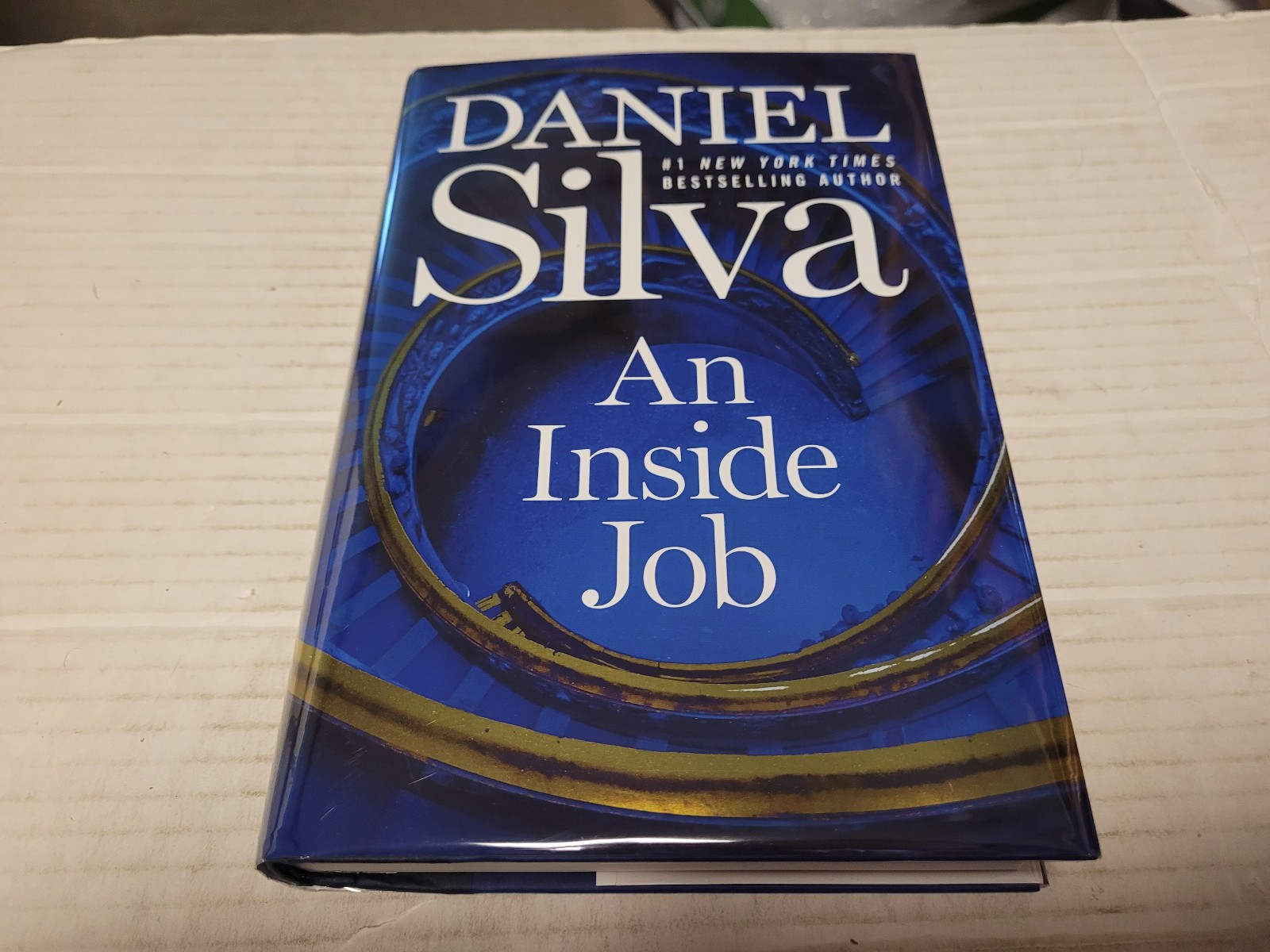 An Inside Job by Daniel Silva (2025, Hardcover) SIGNED 1st/1st FLAT SIGNED