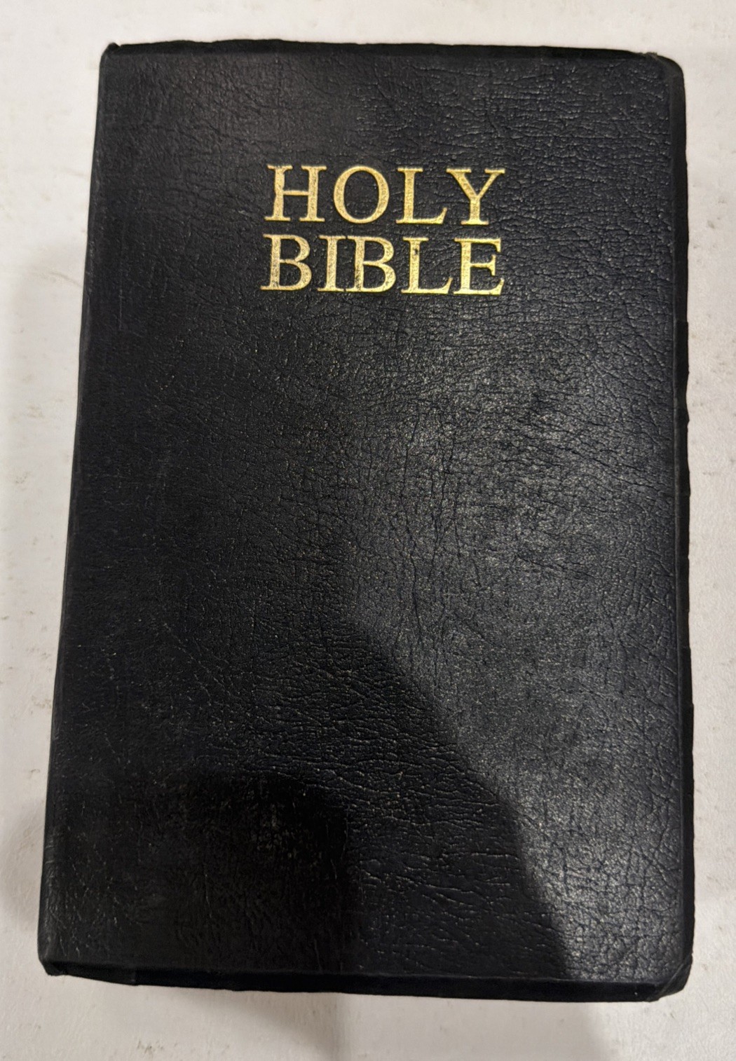 KJV Holy Bible: Gift and Award, Black Leather-Look, Red Letter, Comfort Print: K