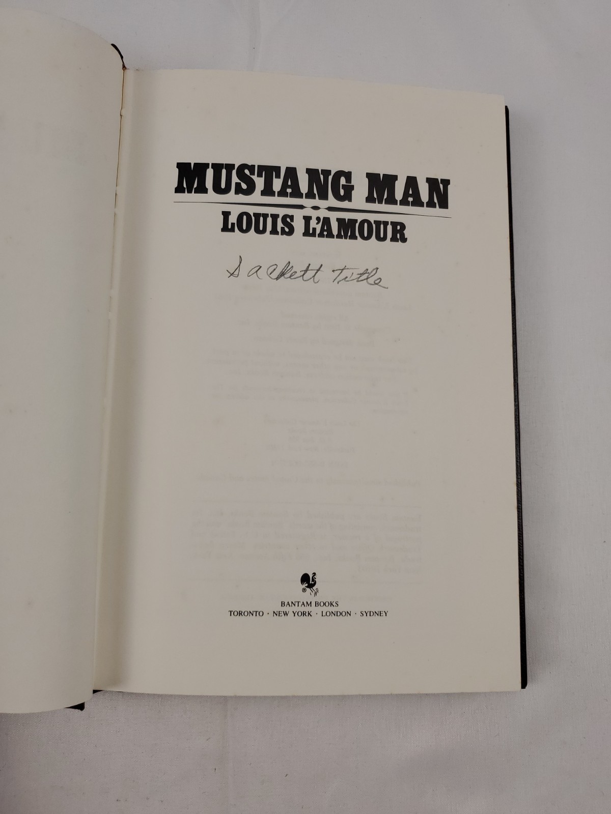 The Louis L’amour Collection Leatherette Bantam Book Lot of 4