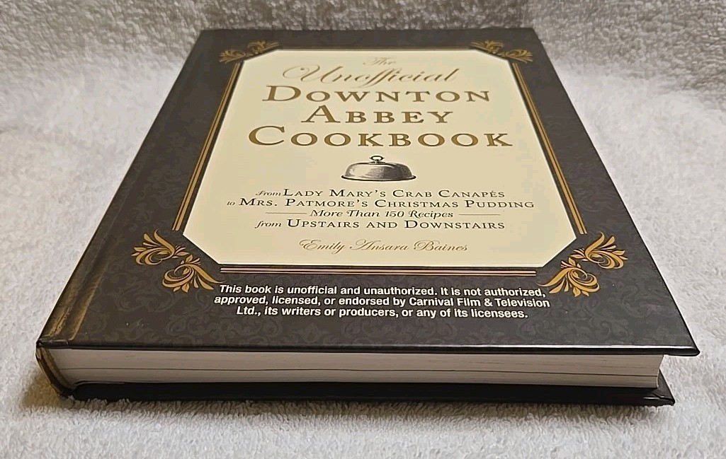 The Unofficial Downton Abbey Cookbook 2012 Adams Media Hardcover)