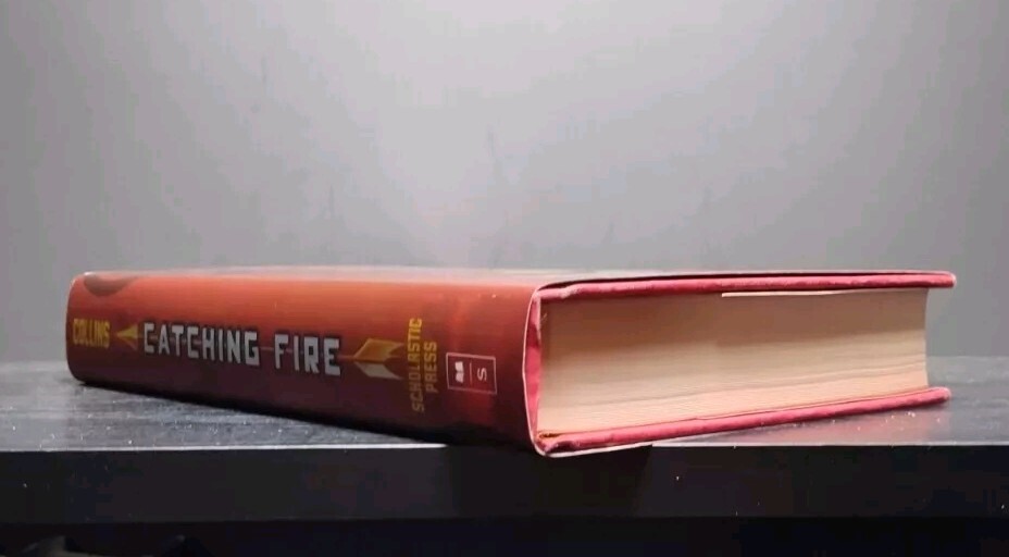 Catching Fire Suzanne Collins Hardcover Scholastic 2009 Hunger Games Book 2