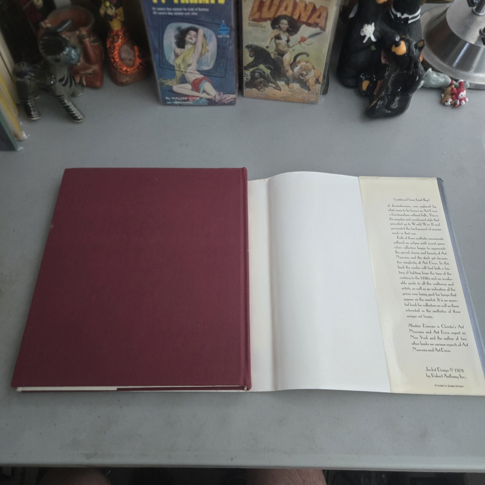 Art Nouveau and Art Deco Lighting by Alastair Duncan 1st Ed HCDJ 1978