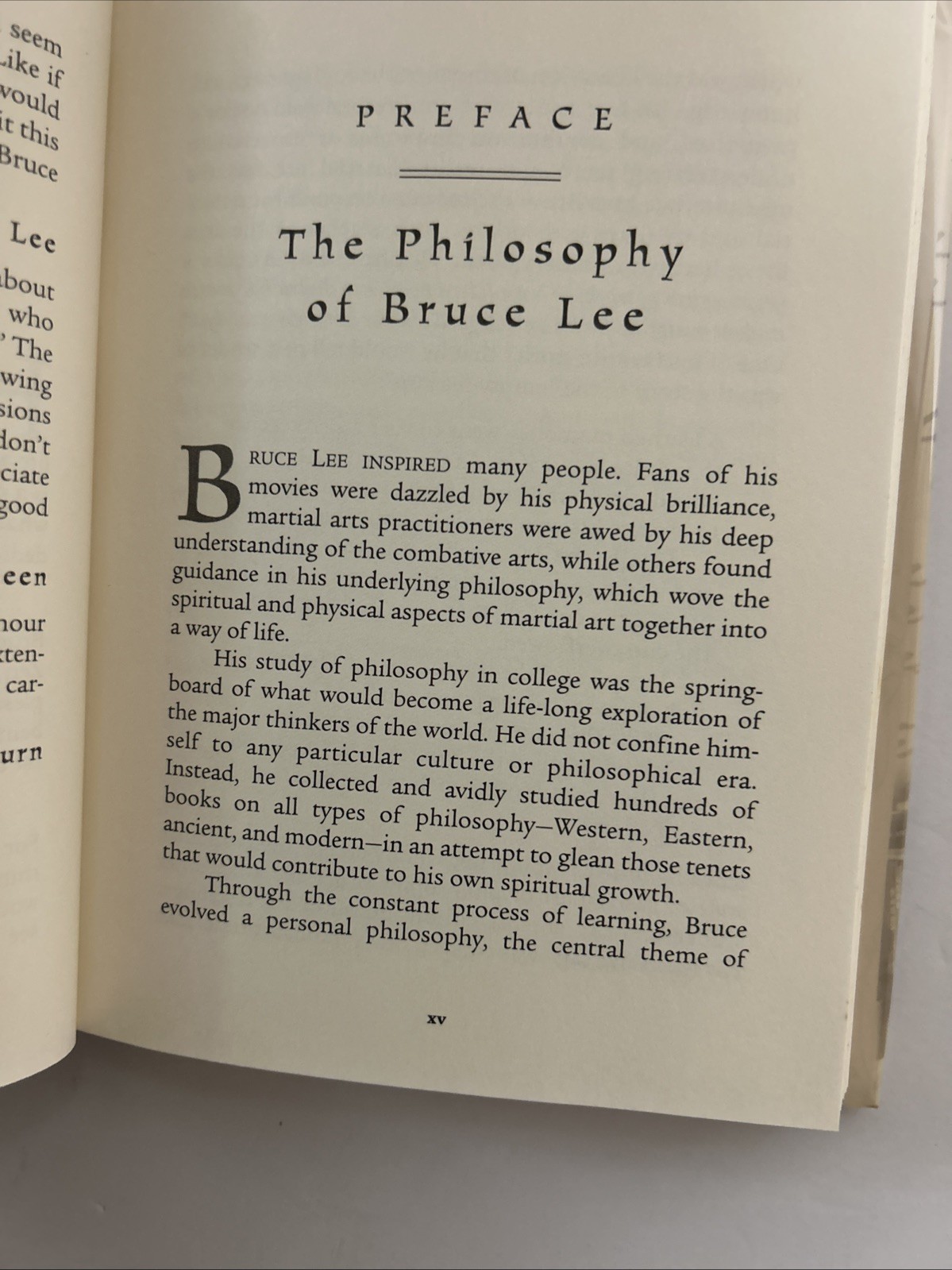 Striking Thoughts: Bruce Lee’s Wisdom for Daily Living By Bruce Lee 2000 1st HC