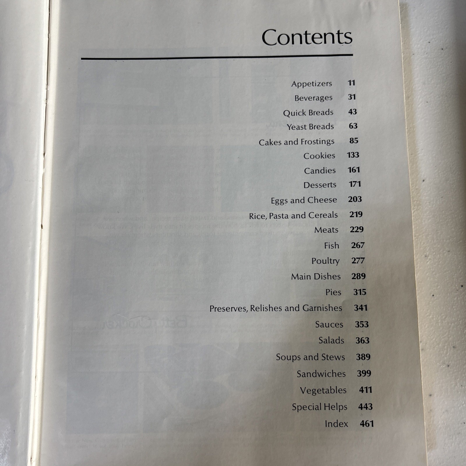 1975 Betty Crocker’s Cookbook Pie Cover 9822 Golden Press