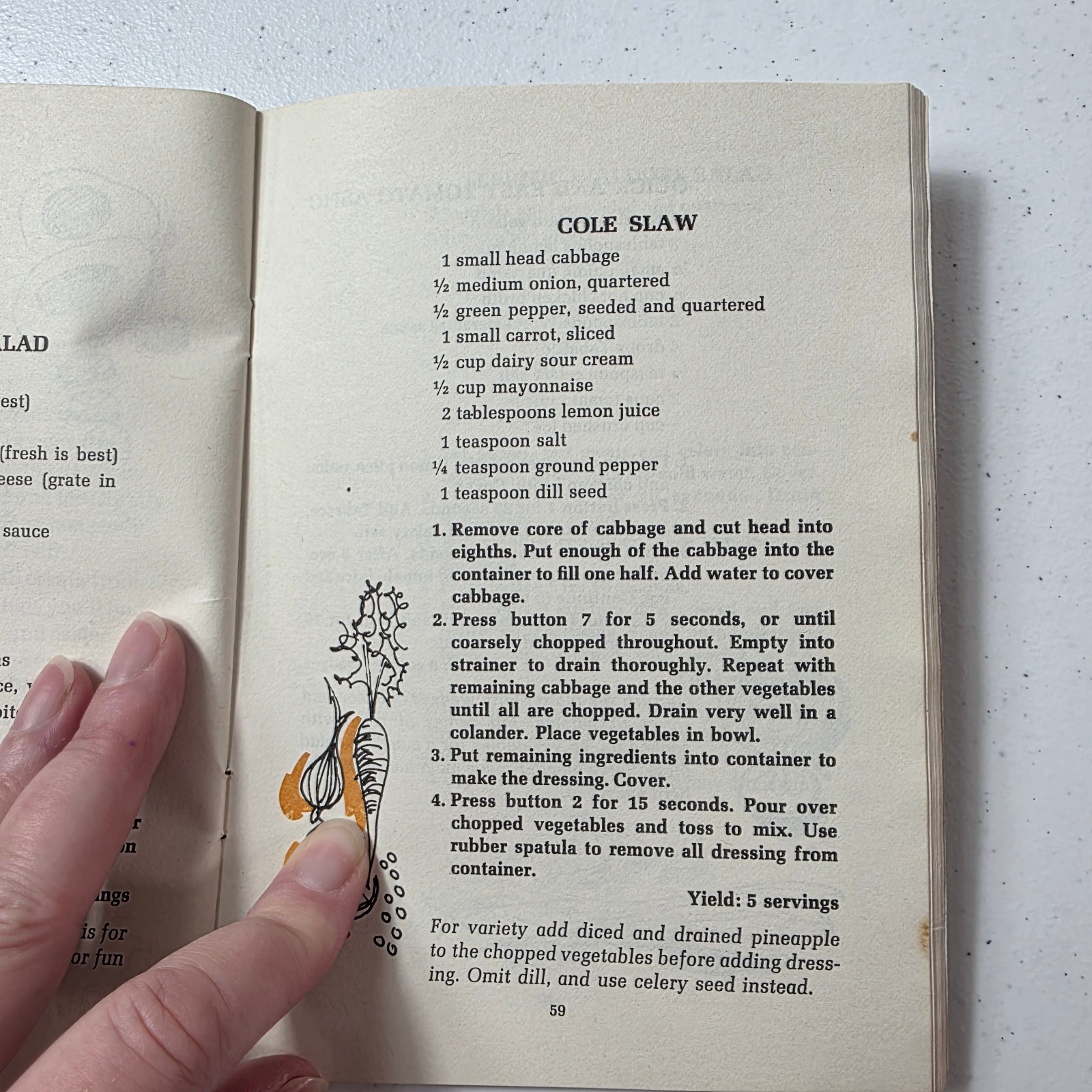 1969 Waring 14 Speed Blender Recipe Book “The Pleasure of Blending” 92 Pages