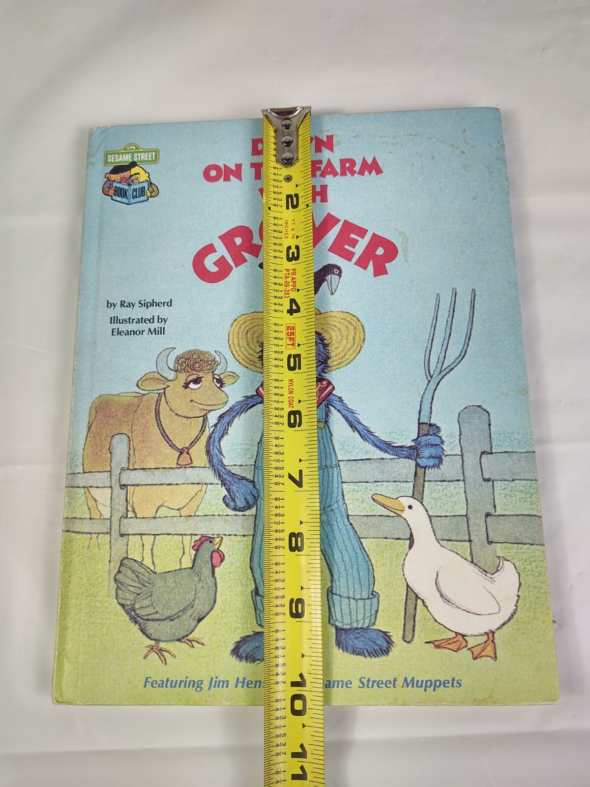 Vtg 1980 Down On The Farm With Grover Book Sesame Street Book Club Golden CTW