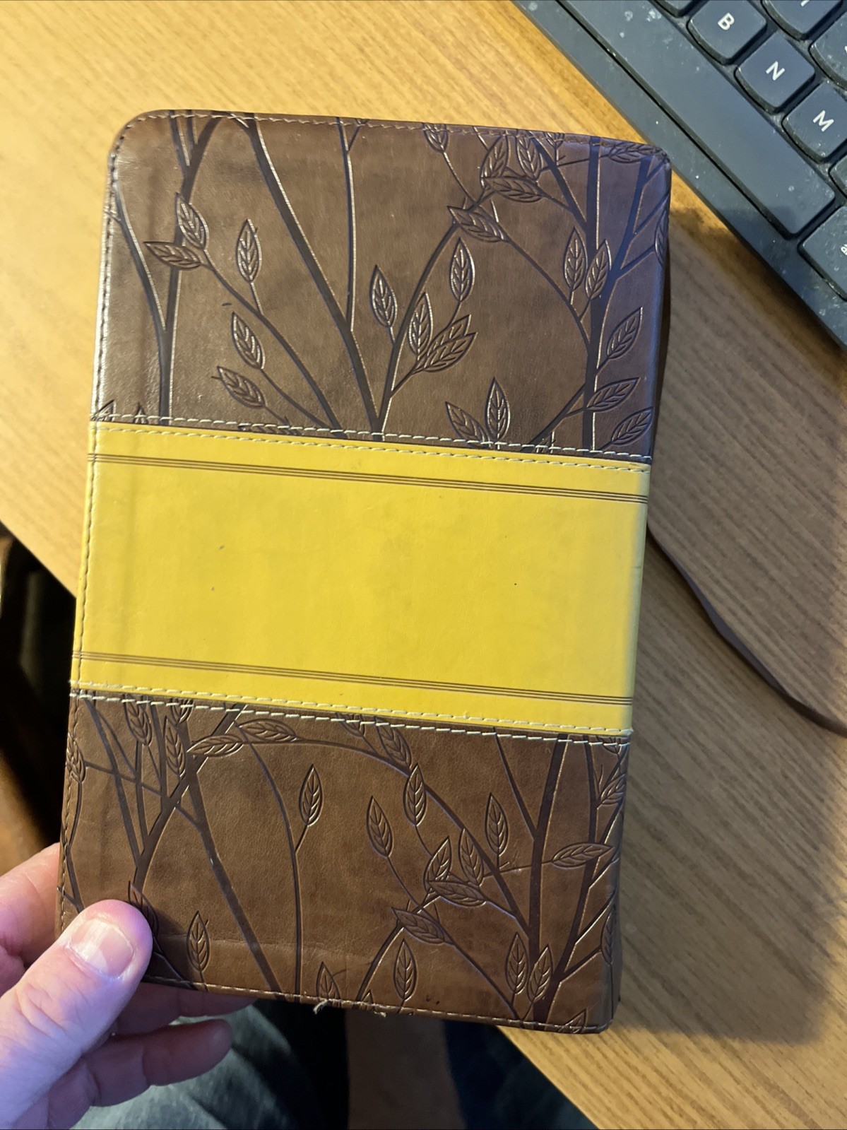 Women’s Devotional Bible English Standard Version ESV, Crossway, Leather