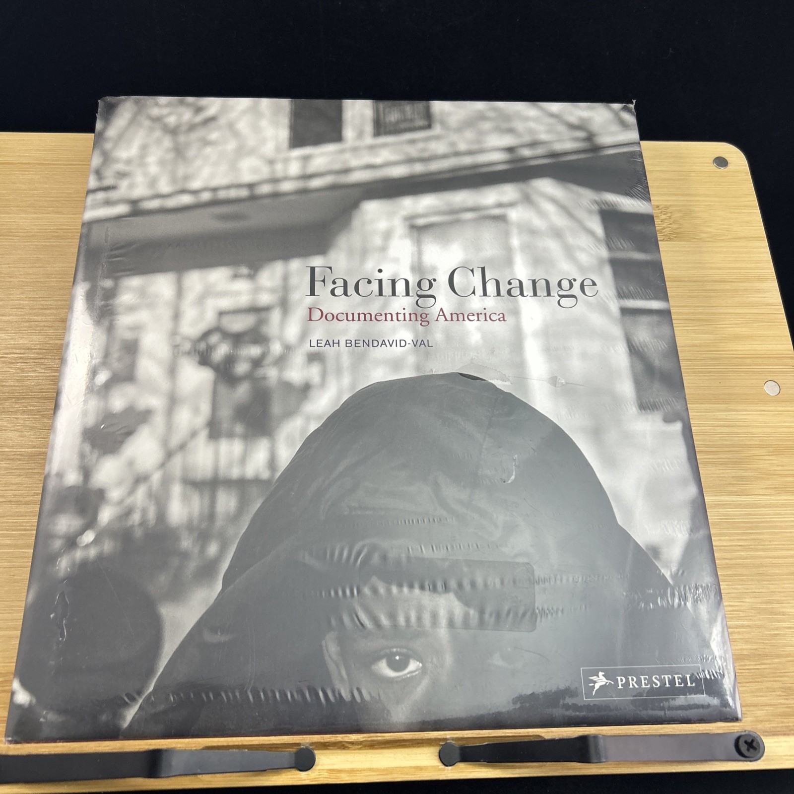 SEALED Facing Change: Documenting America by Leah Bendavid-Val HC