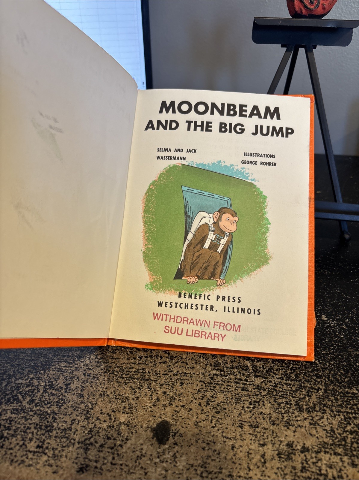 Moonbeam and the big jump (The Moonbeam books) 1974 HC Edition